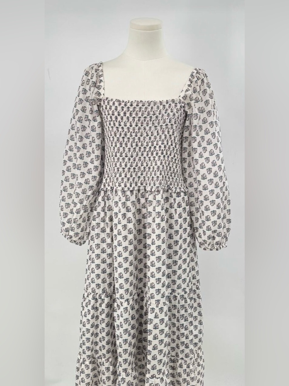 Xirena Smocked White Pink Floral Block Print Dress Cotton Silk Puff Midi L